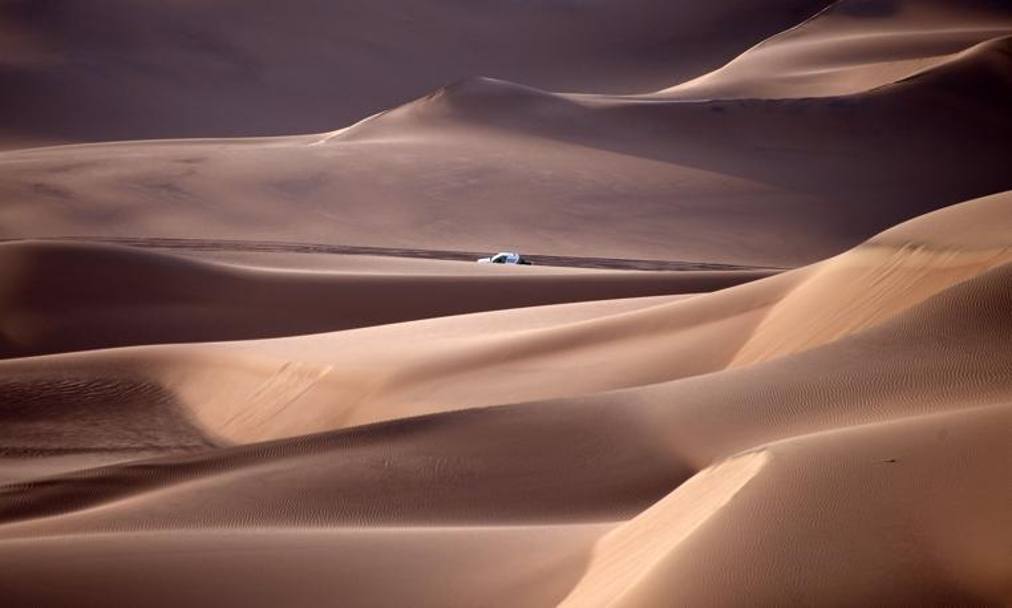 La Dakar 2019 si corre interamente in Perù e su un tracciato quasi interamente nel deserto. Ecco alcuni spettacolari passaggi della gara tra le dune. Afp 